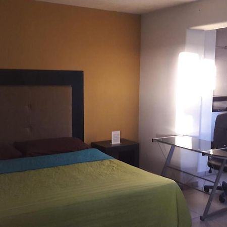 Hotel Flores Guamuchil Екстериор снимка