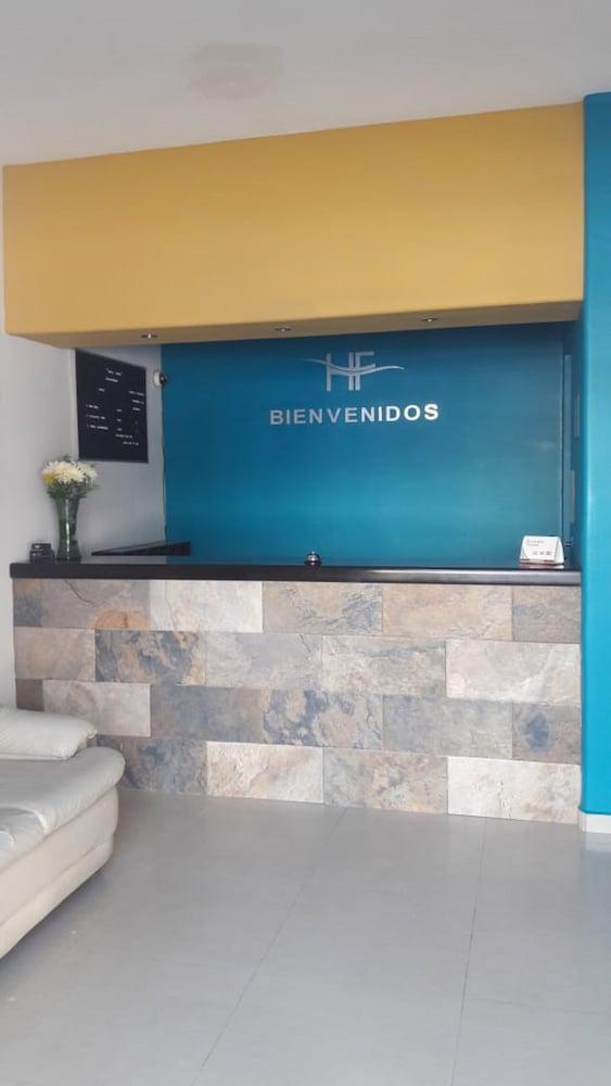 Hotel Flores Guamuchil Екстериор снимка